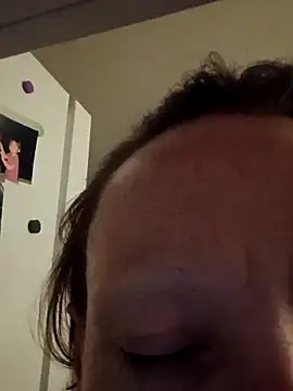 Karebearz1 online show from 04-02-26, 08:23