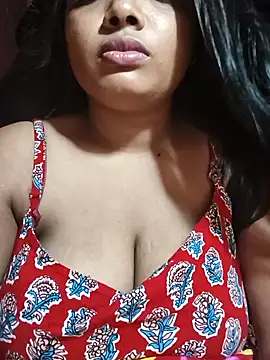 Snapshot of Rita--1 chatting on 10-30-25, 04:30 Rita--1 online show from 10-30-25, 04:30