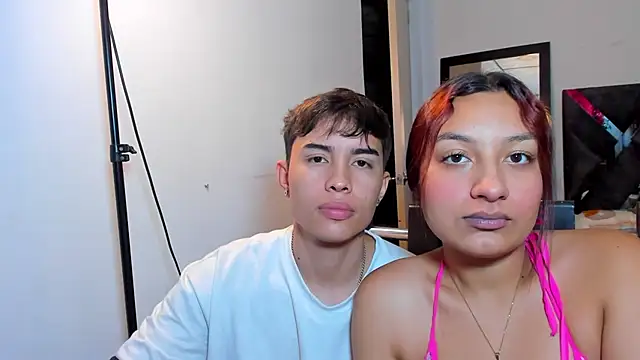 MollyandFher online show from 11-29-25, 02:36