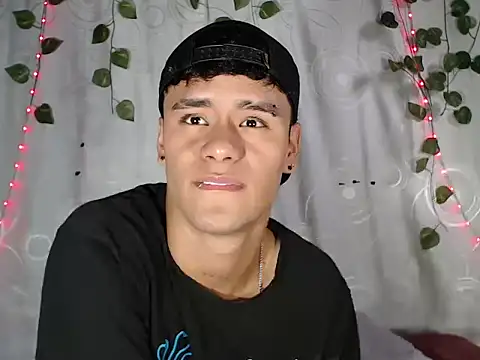 connor michael01 online show from 11-20-25, 08:52