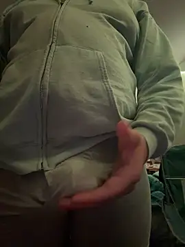 Snapshot of Scottyyxxl chatting on 11-14-25, 07:07 Scottyyxxl online show from 11-14-25, 07:07