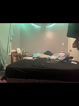 Snapshot of Scottyyxxl chatting on 11-20-25, 04:56 Scottyyxxl online show from 11-20-25, 04:56