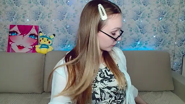 phreshgirlswag online show from 11-12-25, 01:17