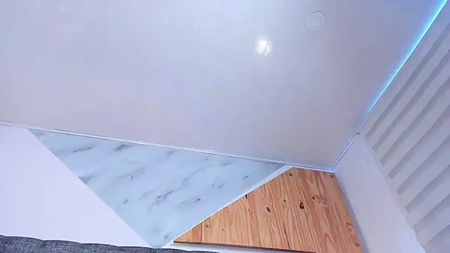  tinyrose  online show from 12-20-25, 08:38