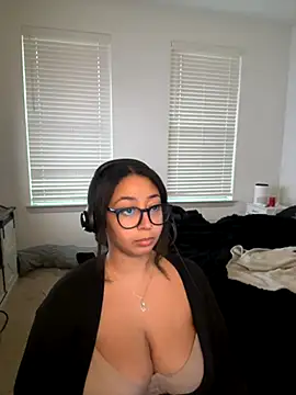 minha baby online show from 11-14-25, 01:21