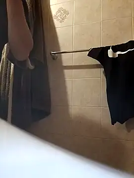 pino870 online show from 01-11-26, 10:37