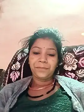 Snapshot of Sangita_g chatting on 12-02-25, 02:06 Sangita g online show from 12-02-25, 02:06