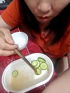 Elina 99 online show from 11-17-25, 04:51