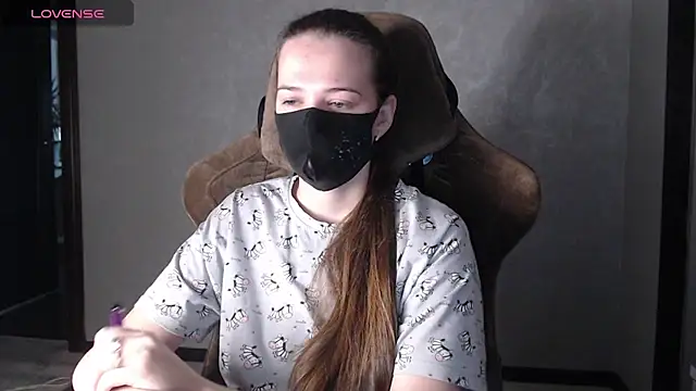 ZlatoslavaLo online show from 11-26-25, 06:47