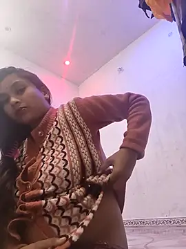 Snapshot of Cute_Arushi chatting on 12-14-25, 05:40 Cute Arushi online show from 12-14-25, 05:40