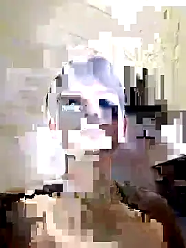 Snapshot of DavidLeyv0 chatting on 11-09-25, 04:11 DavidLeyv0 online show from 11-09-25, 04:11