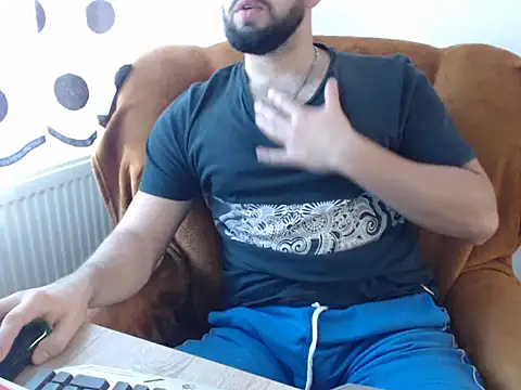 Snapshot of strongcoffee10 chatting on 11-05-25, 11:43 strongcoffee10 online show from 11-05-25, 11:43