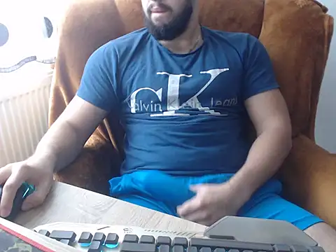 Snapshot of strongcoffee10 chatting on 11-11-25, 09:42 strongcoffee10 online show from 11-11-25, 09:42