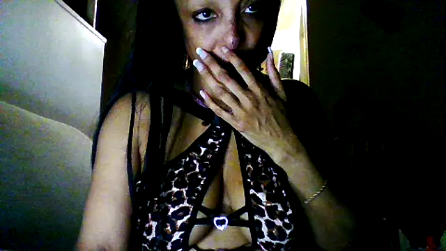 Juicyapplecandy online show from 01-19-26, 04:05