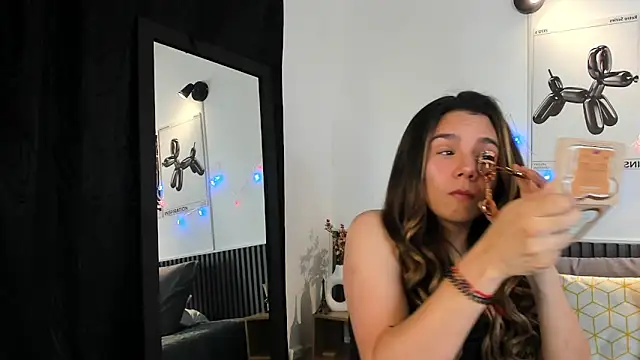 Cloe Bonne online show from 12-05-25, 08:38