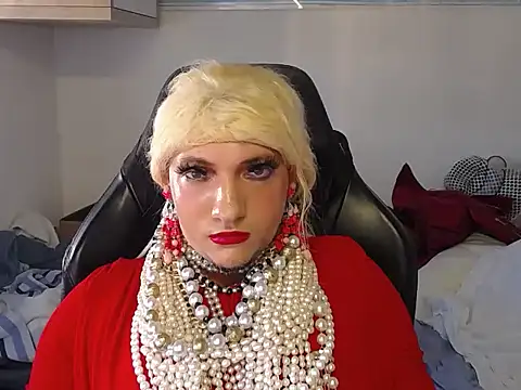 VanesaCrossic online show from 12-20-25, 09:16