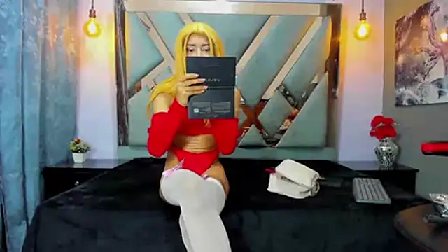 RegannTaylor online show from 12-02-25, 01:50