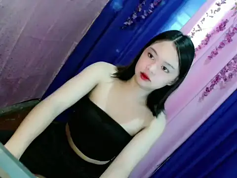 lustfullakim online show from 11-20-25, 05:07