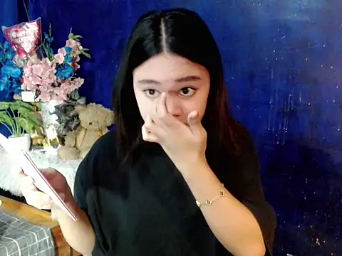 lustfullakim online show from 12-20-25, 11:50