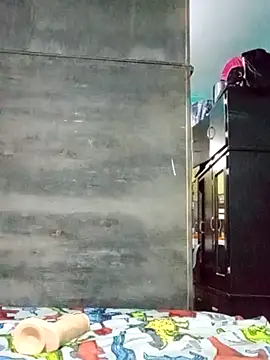 Snapshot of Andytvpas chatting on 11-04-25, 12:15 Andytvpas online show from 11-04-25, 12:15