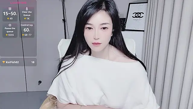 YunShan-33 online show from 11-18-25, 04:00