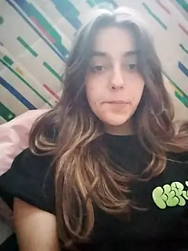 Snapshot of mooreenaa23 chatting on 11-01-25, 10:06 mooreenaa23 online show from 11-01-25, 10:06