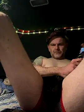 Snapshot of ChrissiSylt chatting on 11-05-25, 01:49 ChrissiSylt online show from 11-05-25, 01:49