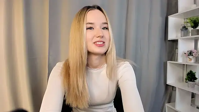 EveMcclearen online show from 11-01-25, 07:10