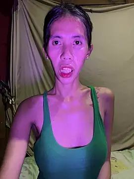 Snapshot of bellaUtops chatting on 07-05-26, 06:53 bellaUtops online show from 07-05-26, 06:53