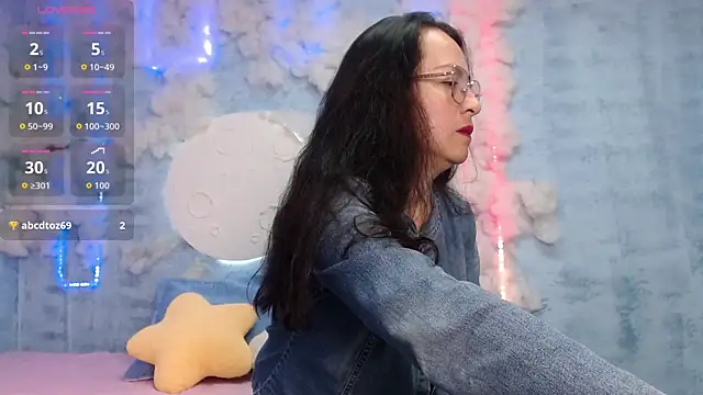 Lauryn Jones online show from 02-16-26, 07:43