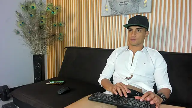 blaze phoenix online show from 11-07-25, 03:50