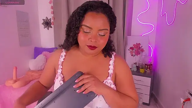 alanaa gomezz online show from 01-14-26, 08:14