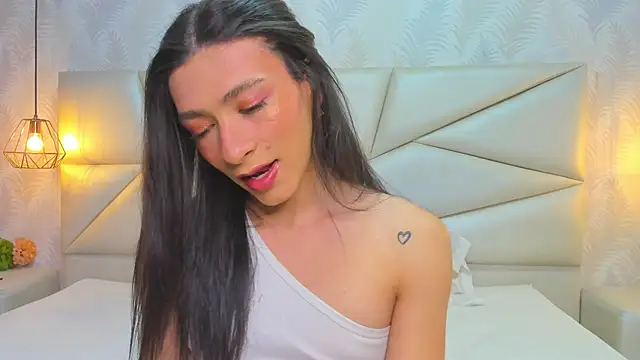 laurettedela rouse online show from 11-04-25, 11:09