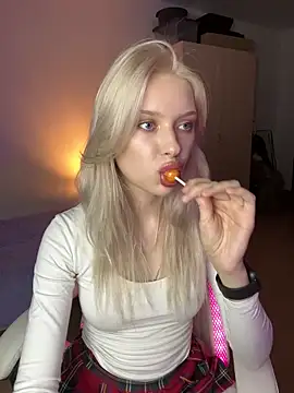  ScarlettSky  online show from 11-01-25, 08:55