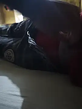 Snapshot of taylor1991V chatting on 02-21-26, 04:35 taylor1991V online show from 02-21-26, 04:35