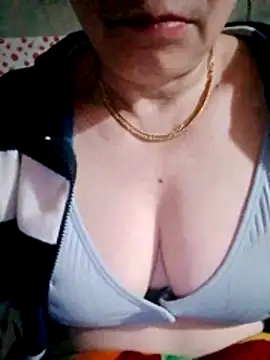 small-house123 online show from 02-02-26, 12:31