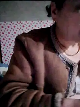 small-house123 online show from 02-05-26, 01:16