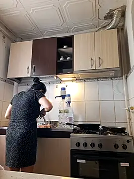 CharmingPearl online show from 03-22-26, 12:19