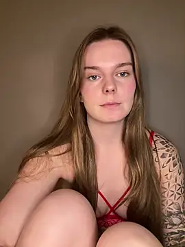 LisaFreierxx online show from 04-11-26, 07:29