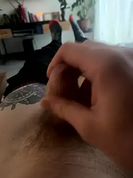 Snapshot of chien99 chatting on 01-15-26, 04:22 chien99 online show from 01-15-26, 04:22