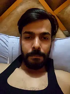 Snapshot of loveart007 chatting on 11-25-25, 11:43 loveart007 online show from 11-25-25, 11:43