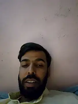 Snapshot of loveart007 chatting on 02-20-26, 06:19 loveart007 online show from 02-20-26, 06:19