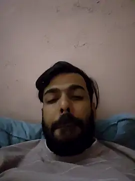 Snapshot of loveart007 chatting on 02-21-26, 07:04 loveart007 online show from 02-21-26, 07:04