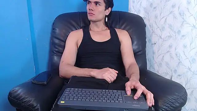 James Morrisonm online show from 03-11-26, 01:39