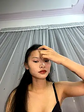 Snapshot of lung-linh chatting on 11-03-25, 12:39 lung-linh online show from 11-03-25, 12:39