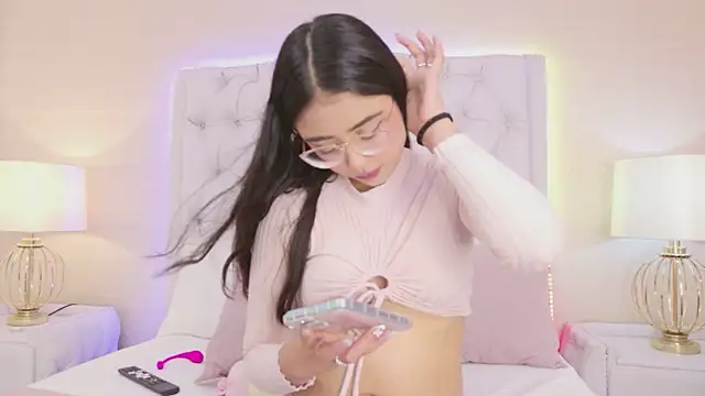 ScarlettPetrova online show from 01-09-26, 11:46