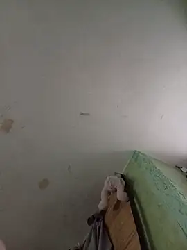 Snapshot of Misiek11123 chatting on 11-02-25, 02:08 Misiek11123 online show from 11-02-25, 02:08