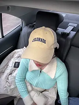 Sinicoco online show from 01-17-26, 05:56