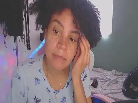 Snapshot of shayna_cute chatting on 07-26-26, 09:11 shayna cute online show from 07-26-26, 09:11