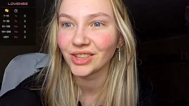 Snapshot of KarinRobertson chatting on 02-16-26, 05:09 KarinRobertson online show from 02-16-26, 05:09